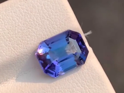 Tanzanite Mineral Specimen 3.89 Carats